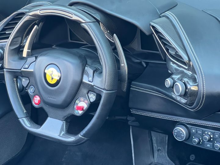 Ferrari 488 Spider Ferrari 488 Spider - LOA 1 934 euros par mois - Pot Novitec NOIR - 8