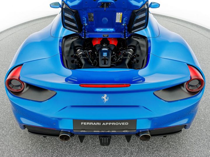 Ferrari 488 Spider V8 3.9 670 ch  Carbon Céramic * 1èreM * JBL * entretien Ferrari de 7 ans jusqu'au 04/20256 ° Garantie Ferrari Approved 21 mois Reconductible Bleu - 26