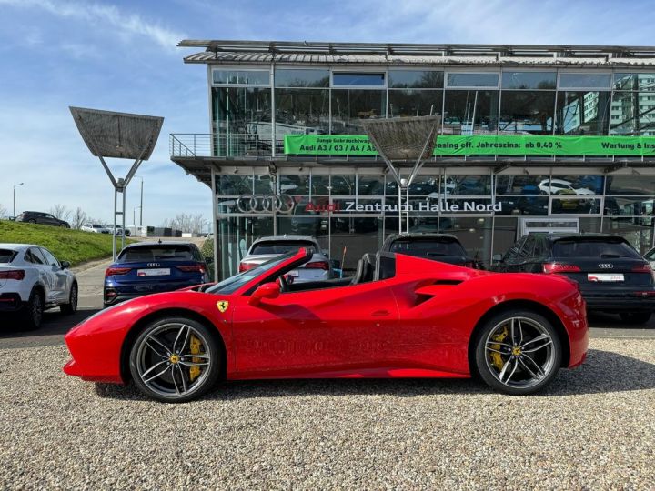 Ferrari 488 Spider V8 3.9 670 ch  Carbon Céramic * LIFT * entretien Ferrari de 7 ans jusqu'au 04/2026 ° Garantie Ferrari Approved 24 mois Reconductible Rouge Corsa - 4