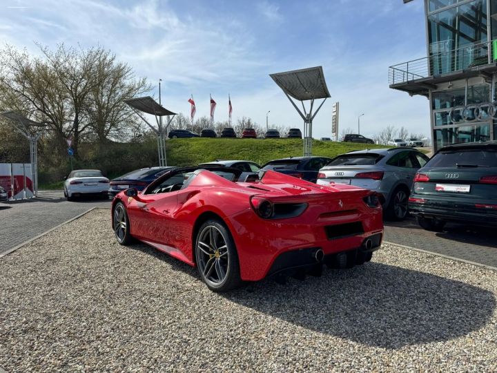 Ferrari 488 Spider V8 3.9 670 ch  Carbon Céramic * LIFT * entretien Ferrari de 7 ans jusqu'au 04/2026 ° Garantie Ferrari Approved 24 mois Reconductible Rouge Corsa - 5