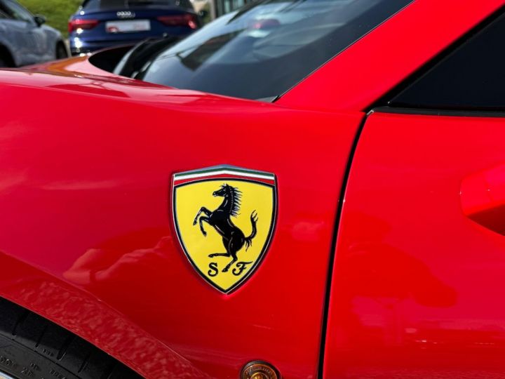 Ferrari 488 Spider V8 3.9 670 ch  Carbon Céramic * LIFT * entretien Ferrari de 7 ans jusqu'au 04/2026 ° Garantie Ferrari Approved 24 mois Reconductible Rouge Corsa - 10