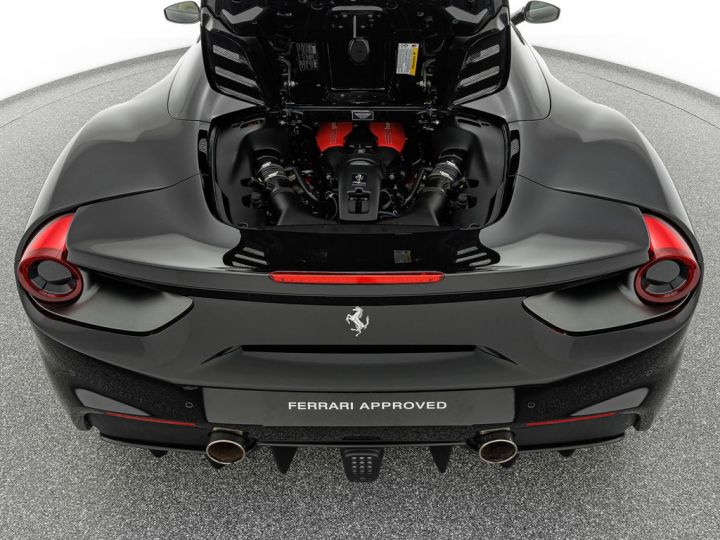 Ferrari 488 Spider V8 3.9 670 ch LIFT Carbon Céramic * entretien Ferrari de 7 ans jusqu'au 02/2025 ° Garantie Ferrari Approved 7 mois Reconductible Gris daytona - 26