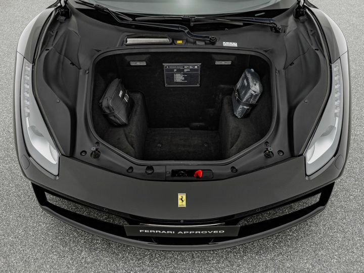 Ferrari 488 Spider V8 3.9 670 ch LIFT Carbon Céramic * entretien Ferrari de 7 ans jusqu'au 02/2025 ° Garantie Ferrari Approved 7 mois Reconductible Gris daytona - 28