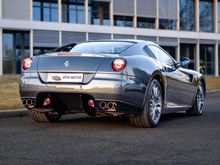 Ferrari 599 GTB Fiorano F1 V12 6.0 L 620 Ch Grigio Silverstone - 38