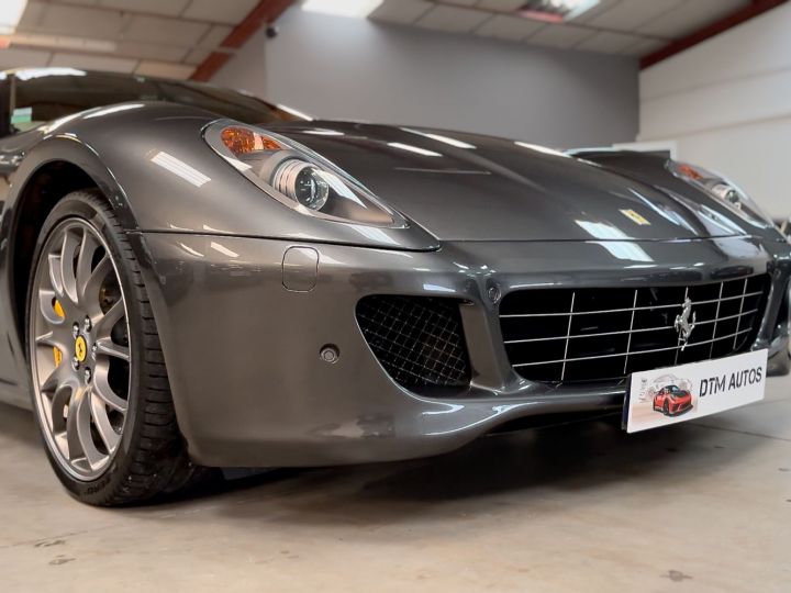 Ferrari 599 GTB Fiorano F1 V12 6.0 L 620 Ch Grigio Silverstone - 8