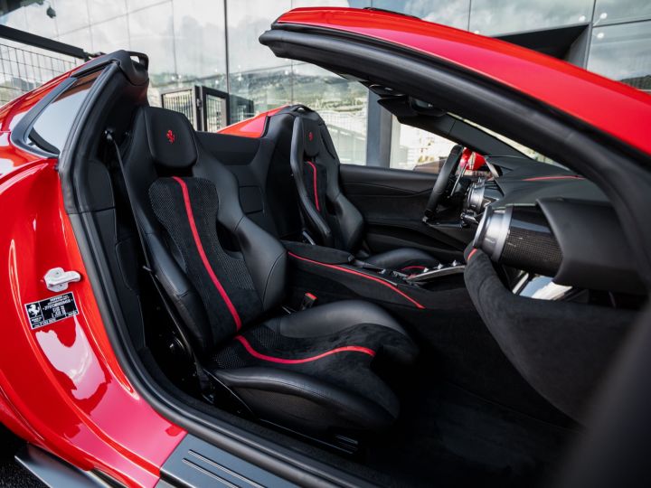 Ferrari 812 Superfast GTS V12 800 CV - MONACO Rosso Corsa - 41