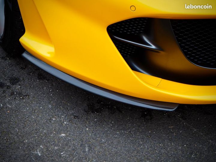 Ferrari 812 Superfast Origine France Full carbone 1ere main Jaune - 6