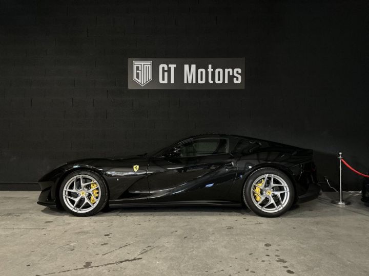 Ferrari 812 Superfast V12 6.5 800CH Noir - 4