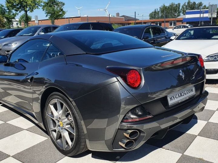 Ferrari California Gris - 5