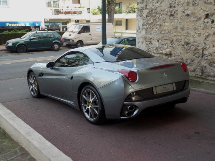 Ferrari California GRIS - 5