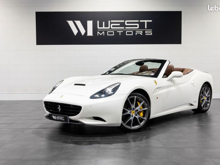 Ferrari California 30 4.3 V8 490 – Française Magneride Sièges Full Élec. Aide Parking Blanc - 1