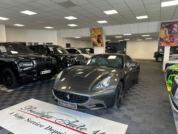 Ferrari California 4.3 V8 460 CV origine France Carbon Daytona carnet d’entretien complet Gris - 12