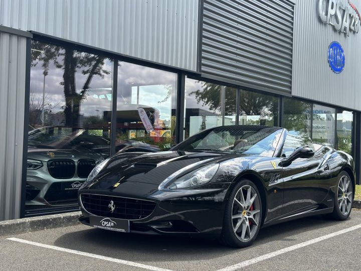 Ferrari California FERRARI CALIFORNIA 4.3 V8 490 BVA7  noire metal - 2