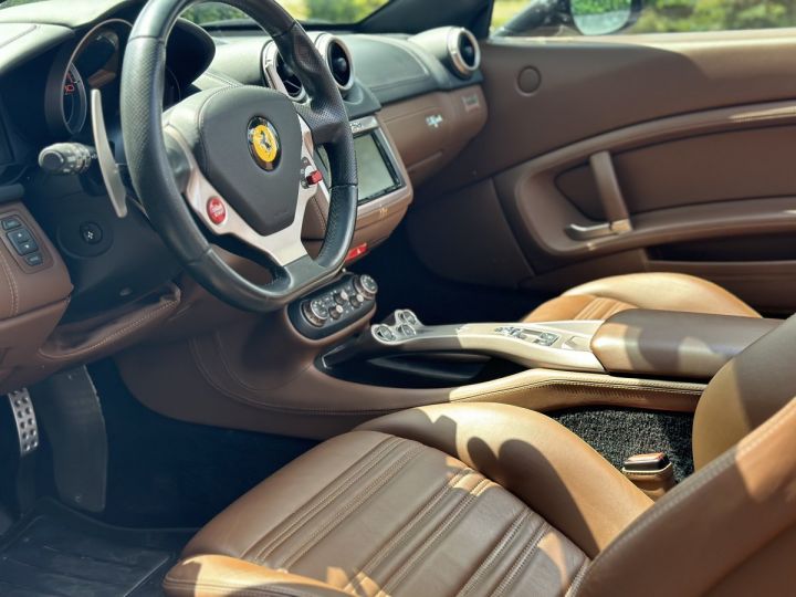 Ferrari California FERRARI CALIFORNIA 4.3 V8 490 BVA7  noire metal - 14