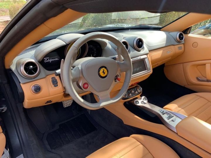 Ferrari California / Magnetic ride / Garantie 12 mois Gris - 7