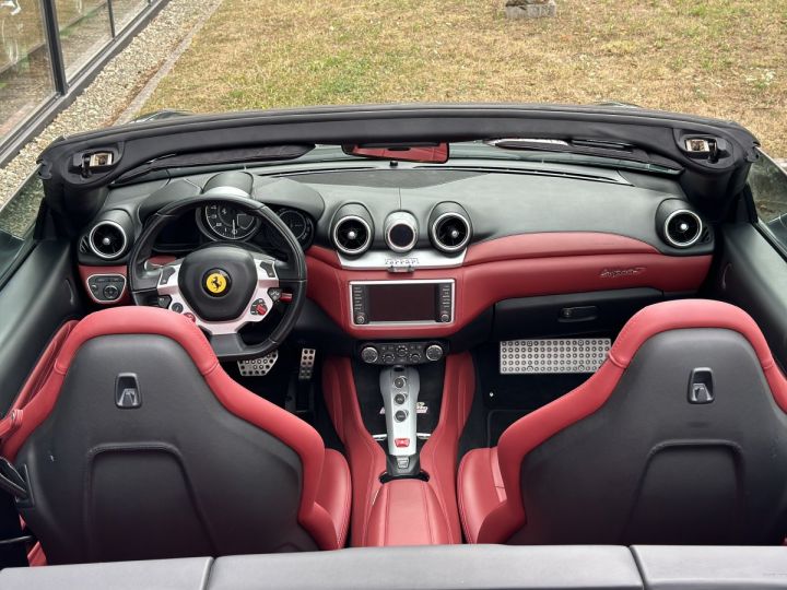 Ferrari California T 3.9 V8 T 560 griggio silverstone - 13