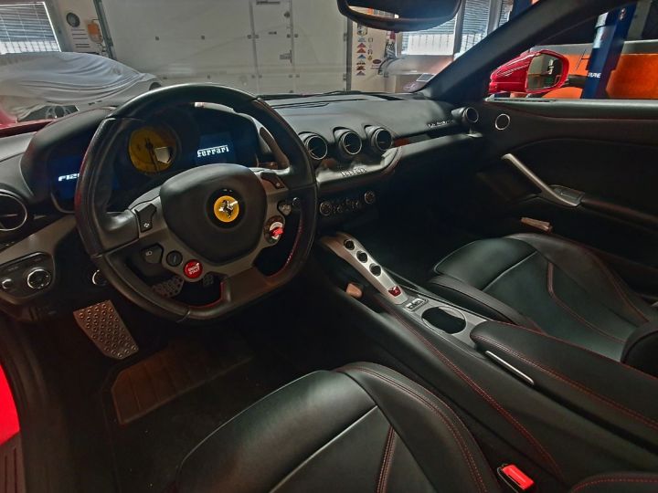 Ferrari F12 Berlinetta 6.3 740cv Rouge - 21