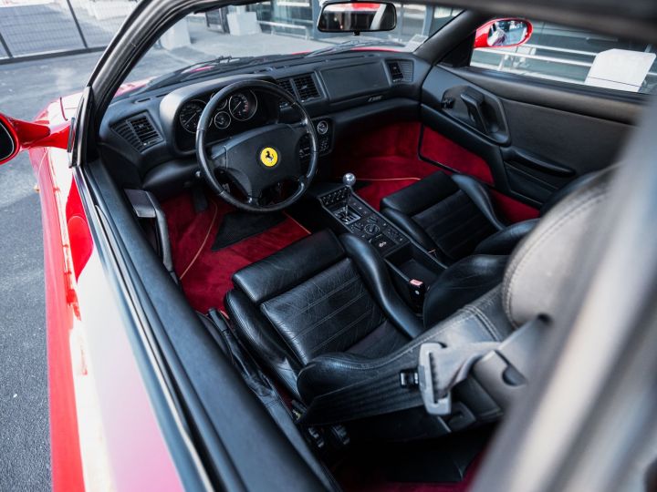 Ferrari F355 BERLINETTA 380 CV - MONACO Red - 22