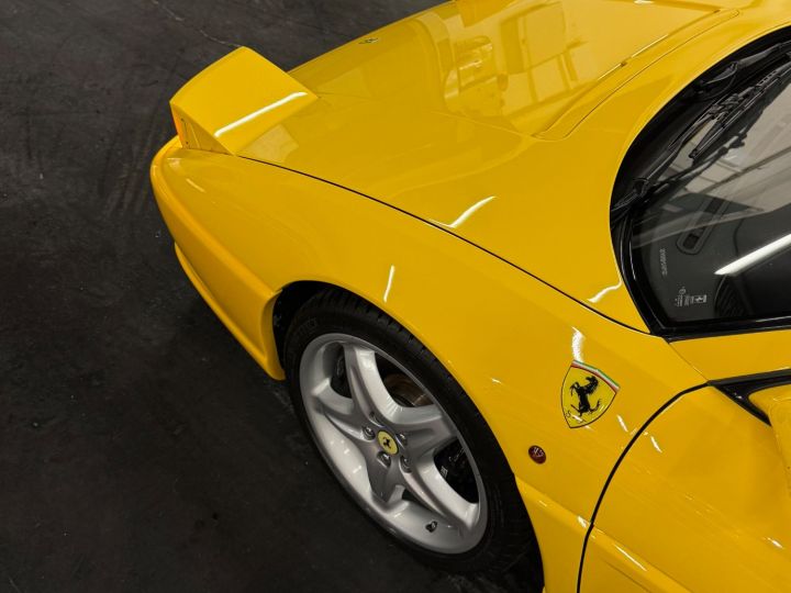 Ferrari F355 BERLINETTA F1 Giallo Modena - 13