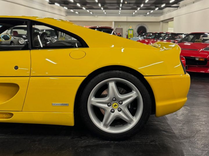 Ferrari F355 BERLINETTA F1 Giallo Modena - 14