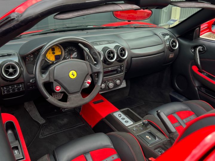 Ferrari F430 Spider Ferrari F430 Spider V8 F1 - crédit 938 euros par mois - Rosso Scuderia / Carbone Rosso Scuderia - 14