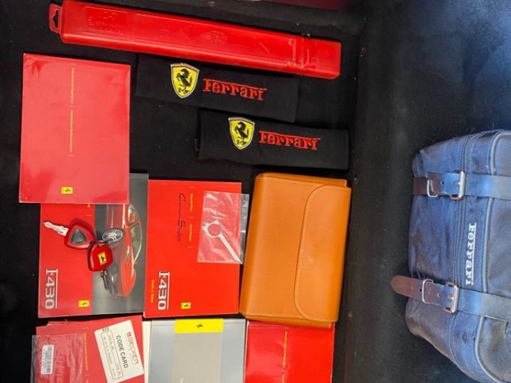 Ferrari F430 V8 4.3 490 CV Boite F1 Parfait état Rosso Corsa Nombreuses factures F 430 Rouge - 20