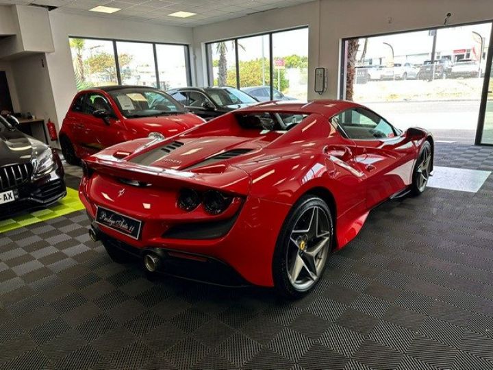 Ferrari F8 Tributo Spider 3.9 V8 720 CV SIEGES RACING, LIFT, PASSENGER DISPLAY Rouge - 23