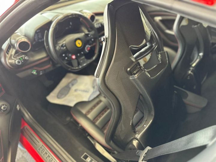 Ferrari F8 Tributo SPIDER 3.9 V8 720 CV SIEGES RACING , LIFT , PASSENGER DISPLAY , JBL CARBON , DAYTONA Rouge - 20