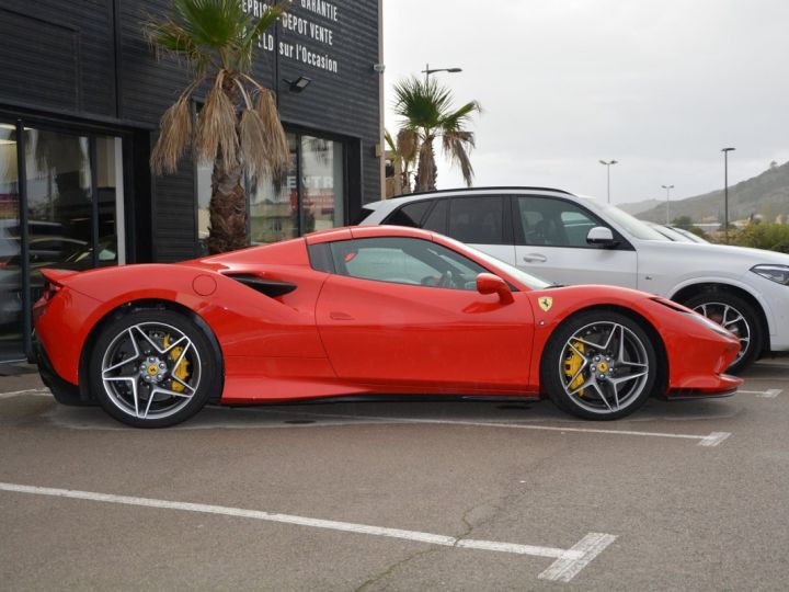 Ferrari F8 Tributo SPIDER 3.9 V8 Origine France 1ère main  Rouge - 3