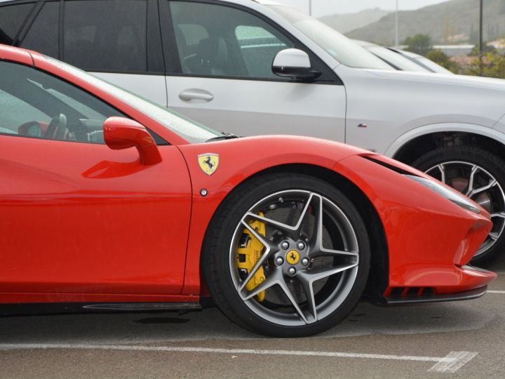 Ferrari F8 Tributo SPIDER 3.9 V8 Origine France 1ère main  Rouge - 4