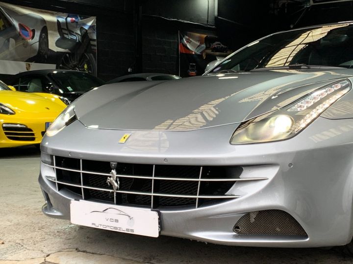 Ferrari FF FERRARI FF 6.3 660CV / LIFT / POZZI / SIEGES VENTILES / CAMERA / 54000KM Grigio Titanio - 14