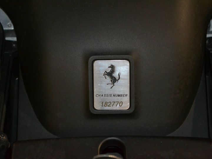 Ferrari FF V12 6.3 660ch GRIS - 26