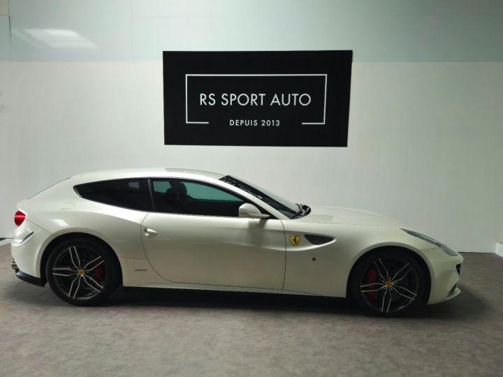 Ferrari FF V12 660Ch Garantie Ferrari Power 05/2025 Blanc Italia - 10