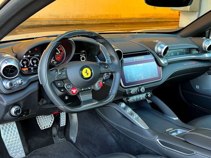Ferrari GTC4 Lusso 6.3 V12 4M 689CV Argento Nurburgring Occasion - 26