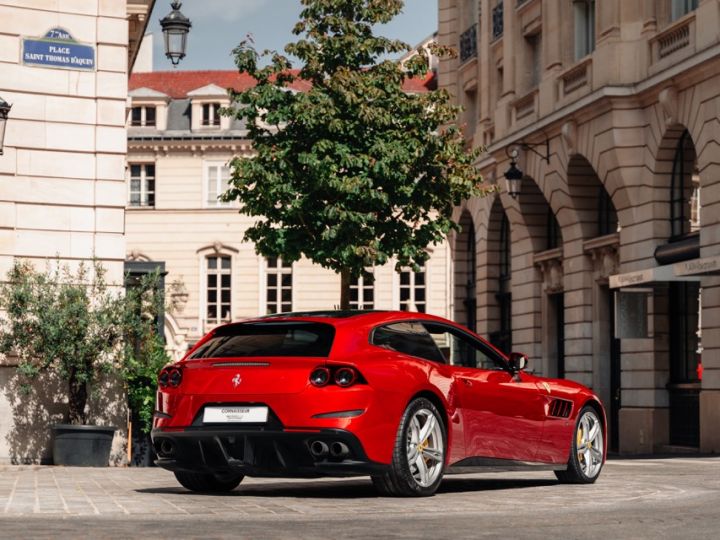 Ferrari GTC4 Lusso Ferrari GTC4 Lusso V12 6.3l 690ch - Carbone Exterieur Et Interieur - Toit Panomarique - Ferrari POWER 12mois - TVA Récupérable Rouge - 6