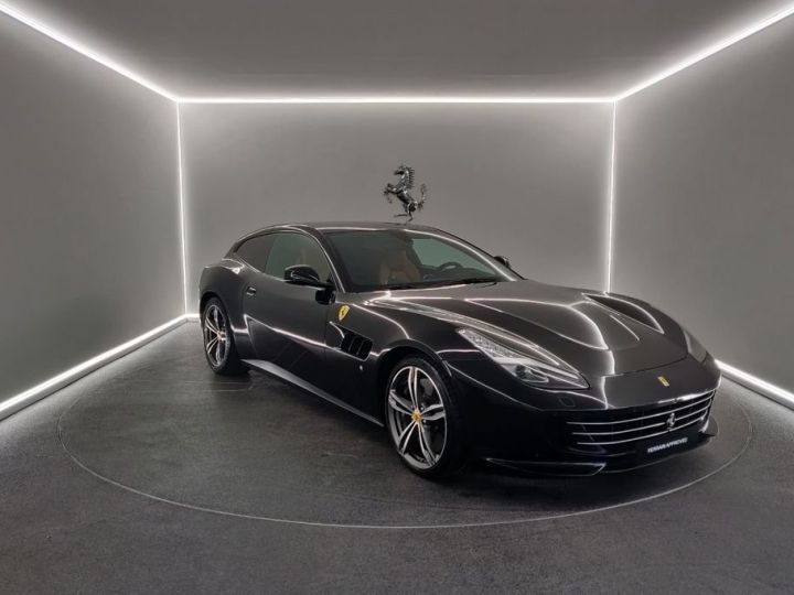 Ferrari GTC4 Lusso Ferrari GTC4Lusso 6.3 V12 689 V12 JBL Caméra FERRARI APPROVED Noire - 7