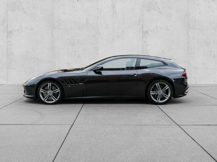 Ferrari GTC4 Lusso GTC4 Lusso V12 6.3 689 ch 1èreM Garantie Ferrari Approved 12 mois Grise - 4