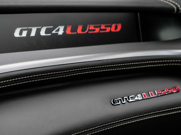 Ferrari GTC4 Lusso GTC4 Lusso V12 6.3 689 ch 1èreM Garantie Ferrari Approved 12 mois Grise - 28