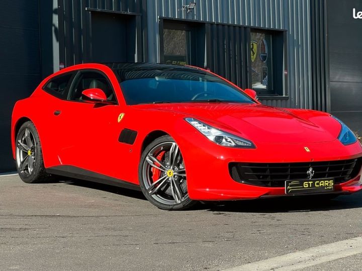 Ferrari GTC4 Lusso GTC4Lusso v12 loa 1685 euros par mois Vendu