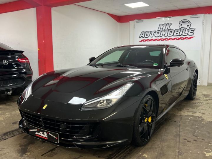 Ferrari GTC4 Lusso V12 6.3 689 Ch * Noir Titanio Métallisé 360° Carbon LIFT Céramic Sièges Sports Et Chauffants Garantie 12 Prémium Noire - 1