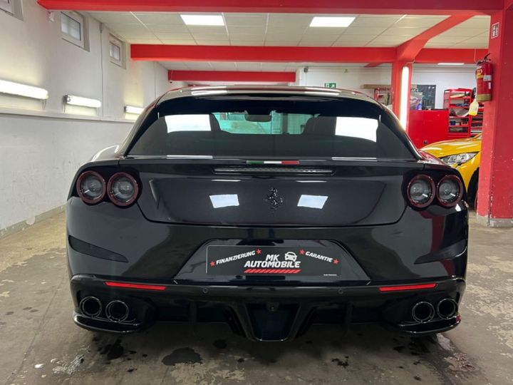 Ferrari GTC4 Lusso V12 6.3 689 Ch * Noir Titanio Métallisé 360° Carbon LIFT Céramic Sièges Sports Et Chauffants Garantie 12 Prémium Noire - 4