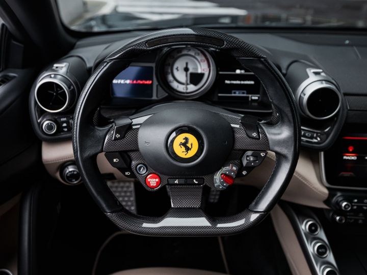 Ferrari GTC4 Lusso V12 690 CV - MONACO Noir Daytona - 21