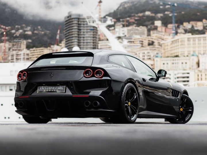 Ferrari GTC4 Lusso V12 690 CV - MONACO Noir Daytona - 45