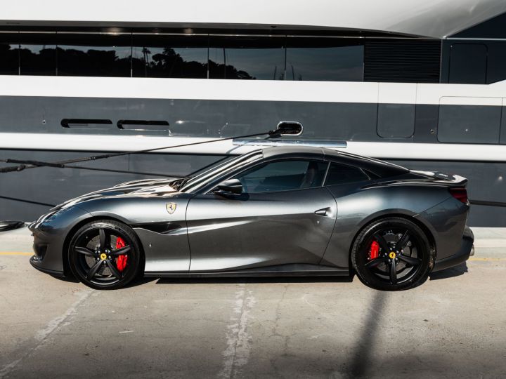 Ferrari Portofino 3.9 GT TURBO V8 600 CV - MONACO Gris Silverstone Metal - 8