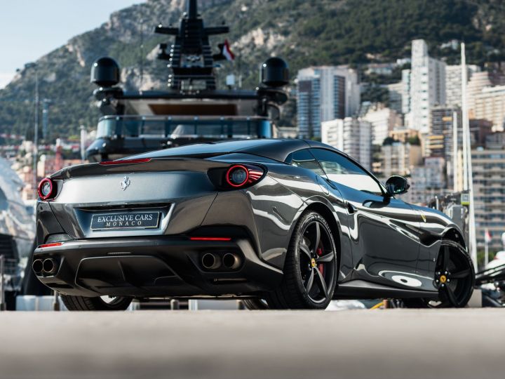 Ferrari Portofino 3.9 GT TURBO V8 600 CV - MONACO Gris Silverstone Metal - 38