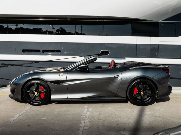 Ferrari Portofino 3.9 GT TURBO V8 600 CV - MONACO Gris Silverstone Metal - 7