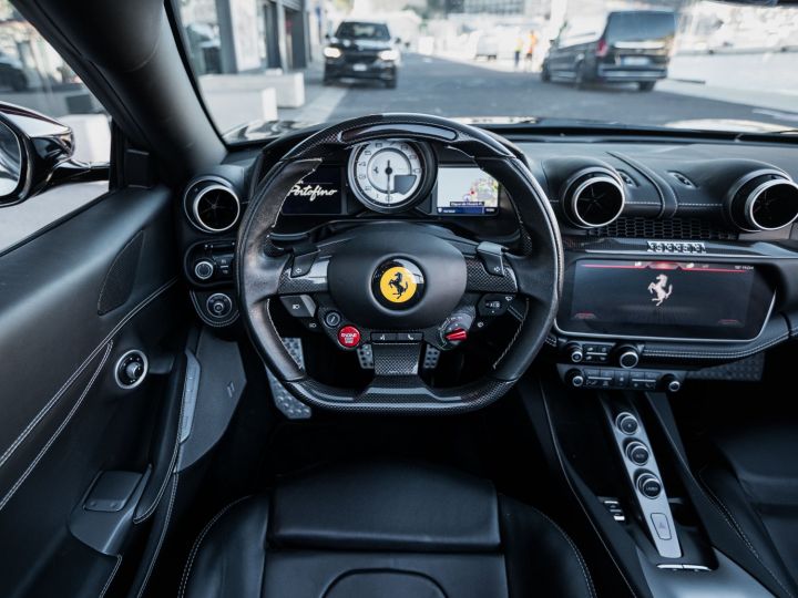 Ferrari Portofino 3.9 GT TURBO V8 600 CV - MONACO Noir Metal - 25