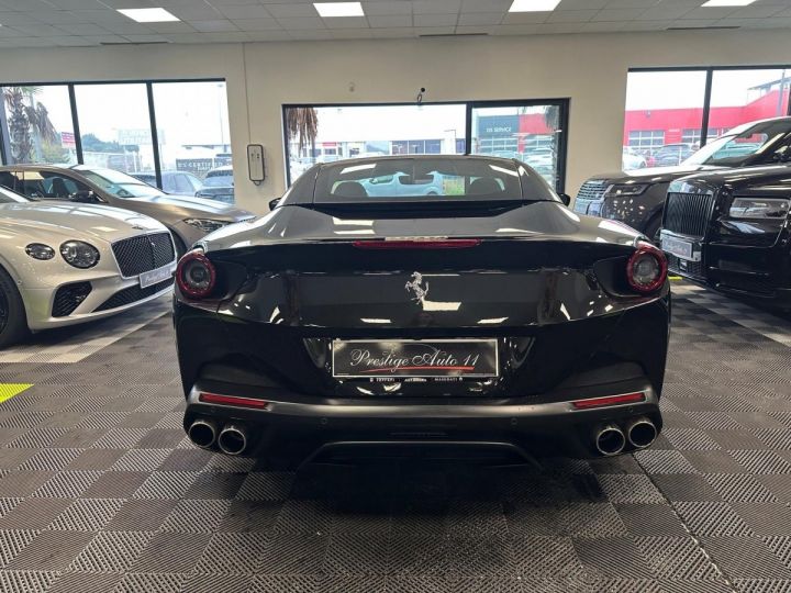 Ferrari Portofino 3.9 V8 CARBONE PASSENGER DISPLAY  Noir - 26