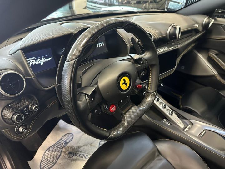 Ferrari Portofino 3.9 V8 CARBONE PASSENGER DISPLAY JBL Loa 1 504 Euros par mois Noir - 36