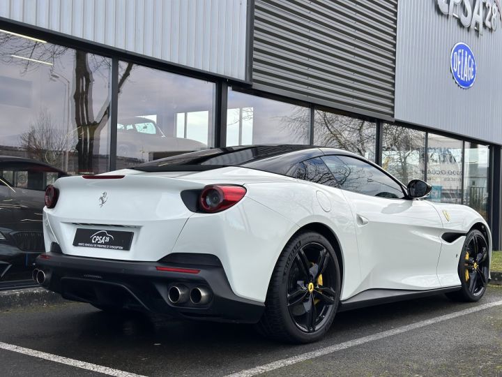 Ferrari Portofino  PORTOFINO 3.9 V8 600 biton blanc-noir - 10